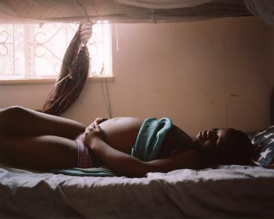 Når unge piger og kvinder i Kenya bliver gravide på baggrund af en voldtægt er det svært at få hjælp.
